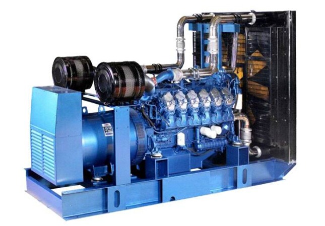 清远康明斯30kw小型柴油二手发电机组